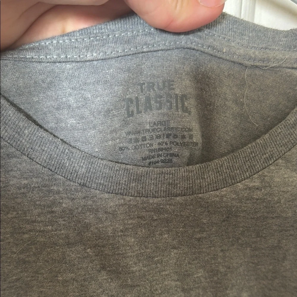 Men's True Classic Crew Neck T-Shirt - Gray - Picture 3 of 3